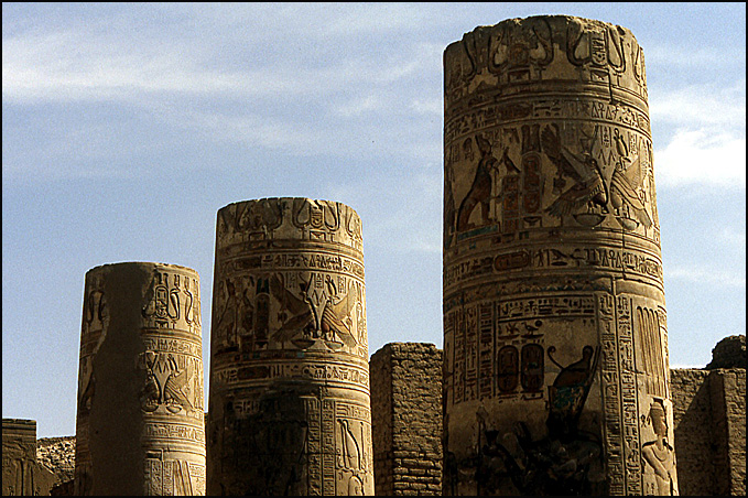 colonnes temple kom ombo