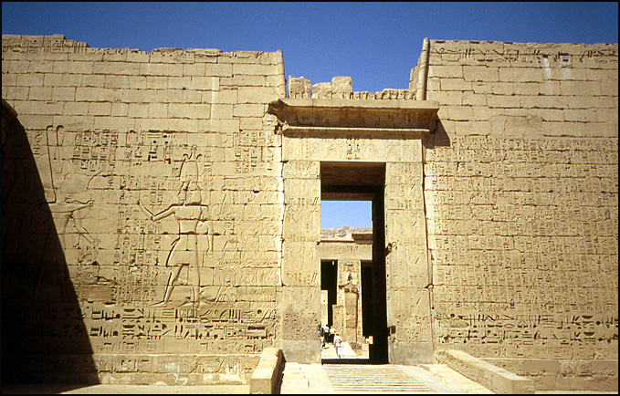 temple Ramsès III medinet habu