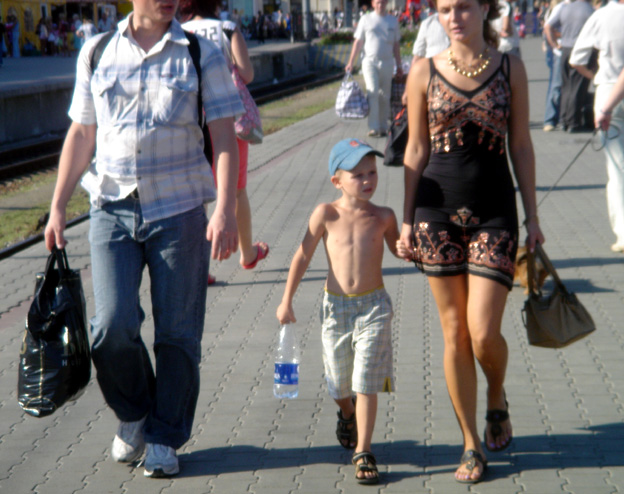 homme femme enfant ukraine