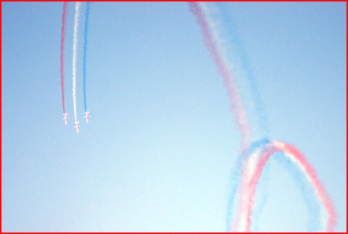 avions 14juillet tricolore