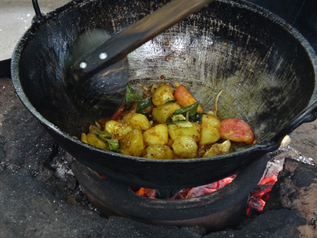 curry preparation sri lanka