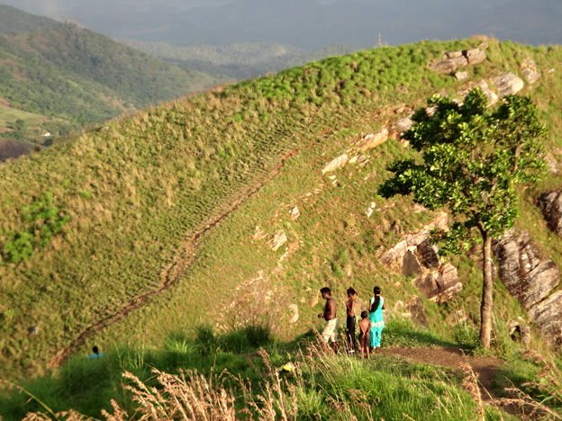 mini adam s peak ella sri lanka