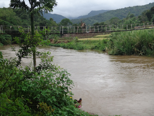 pont qui a servi au film la riviere kwai sri lanka