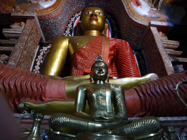 temple Lankatilaka Rajamaha Viharaya sri lanka
