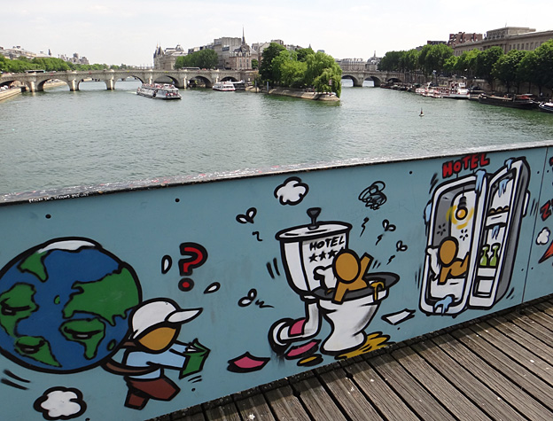 paris pont des arts 2015 paris poubelle socialiste 1