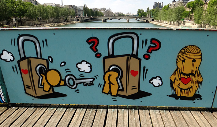 paris pont des arts 2015 porno socialisme
