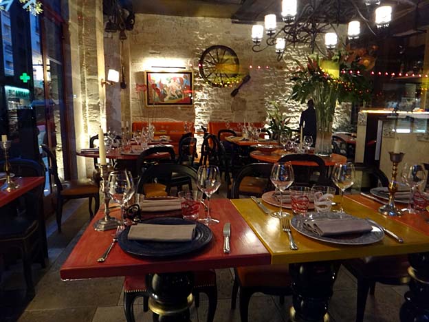restaurant a paris rue st louis en l ile