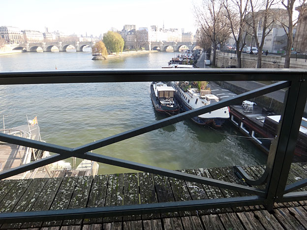 paris passerelle des arts sans cadenas janvier 2016 b