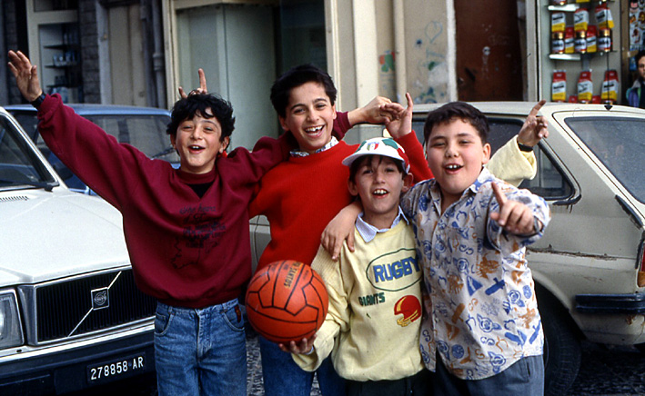 naples-foot-via-nuova-marina