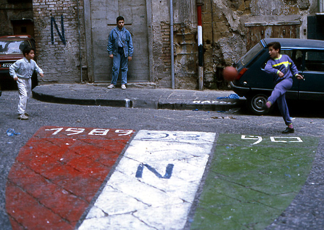 naples-n-jeunes-footeux